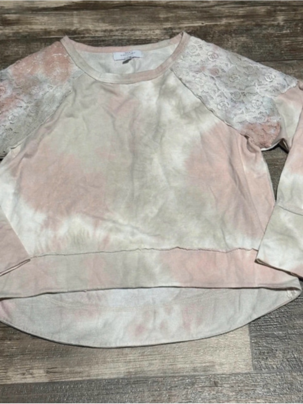 new directions Blush Pink Tie-Dye Lace Raglan Pullover